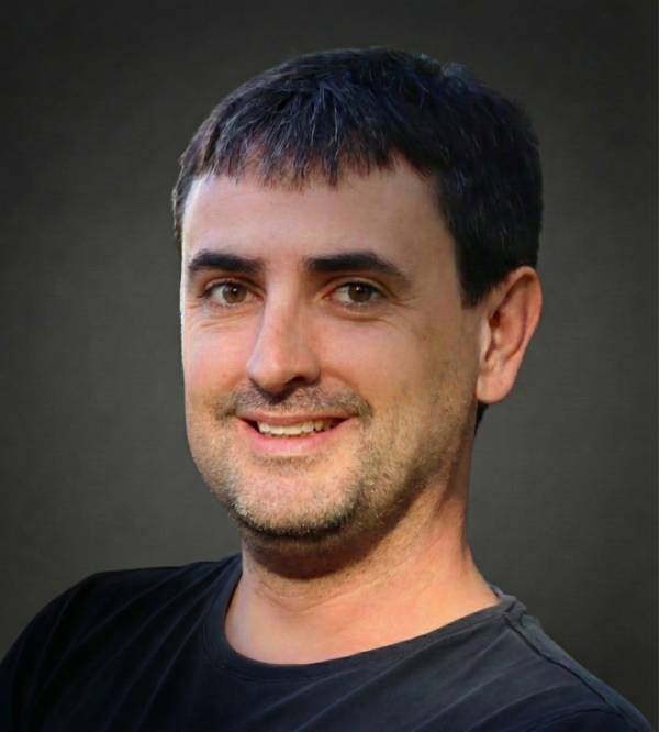 Nic Couronneau