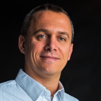 Zohar Raz