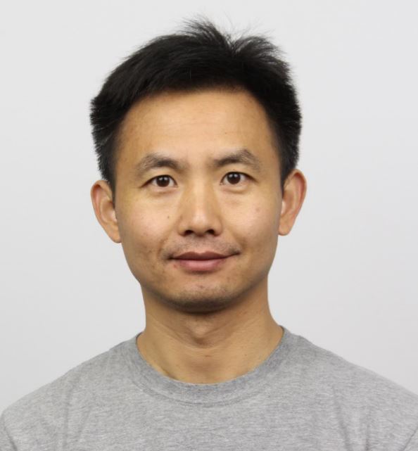Chuanxiong Guo的肖像