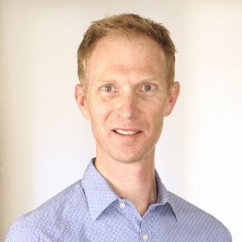 Iain Guilliardの肖像