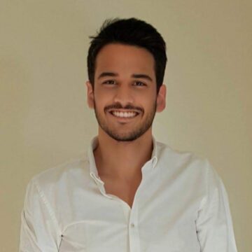 Arda  D&uuml;z&ccedil;ekerの肖像