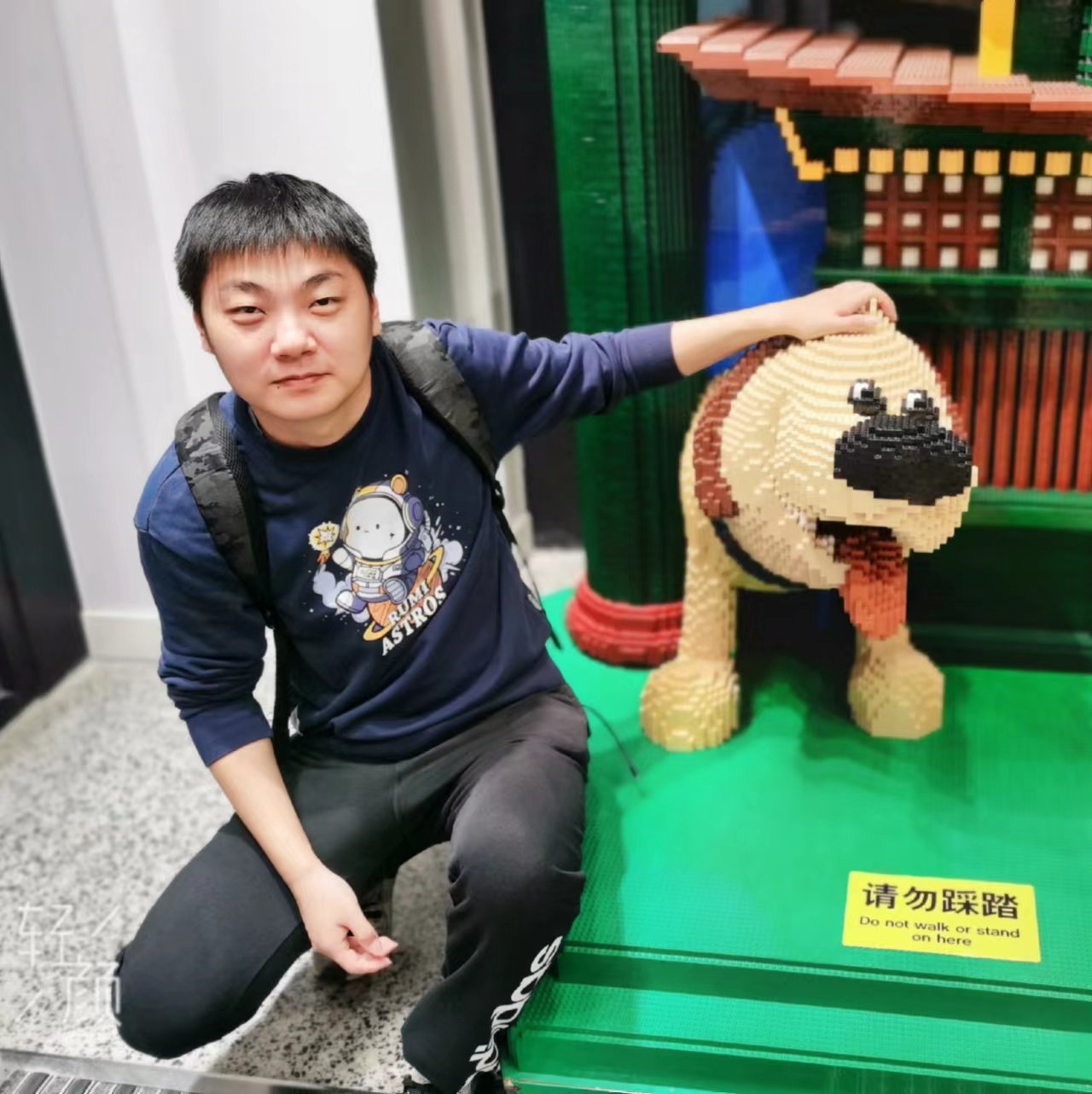 Yongqiang Yao的肖像