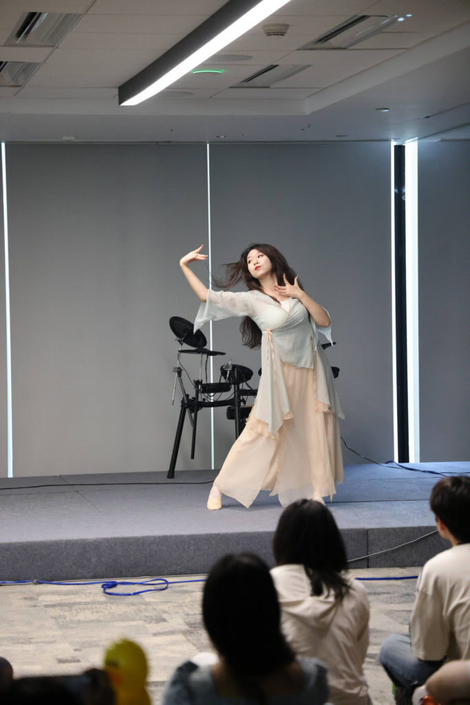a woman dancing